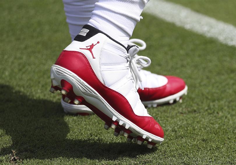 jordan-brand-nfl-jumpman-logo-cleats