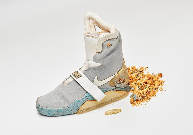 nike-mag-original-shoe-back-to-the-future-ii-marty-mcfly-1