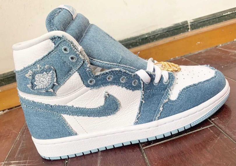 air-jordan-1-retro-high-og-denim-white-worn-blue-metallic-gold-2