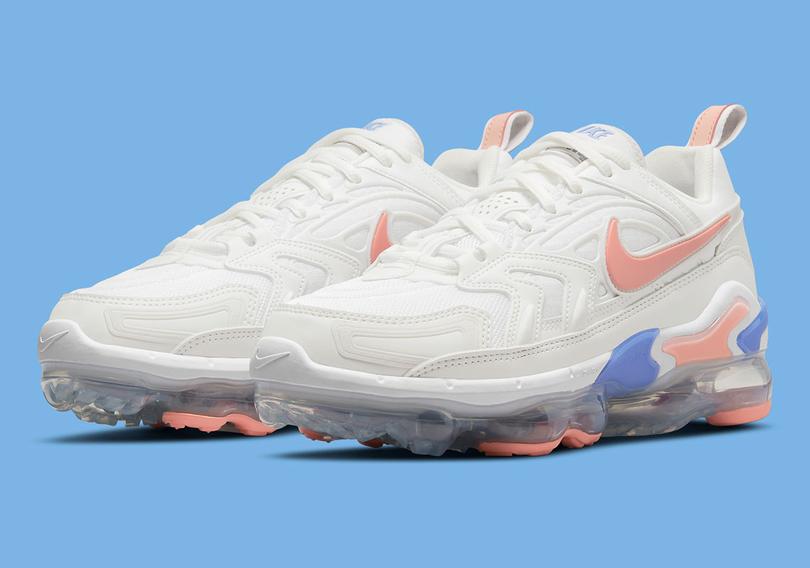 nike-vapormax-evo-white-pink-blue-dc9222-100-3