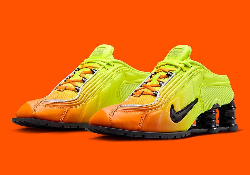 martine-rose-nike-shox-mule-mr-4-safety-orange-dq2401-800-10