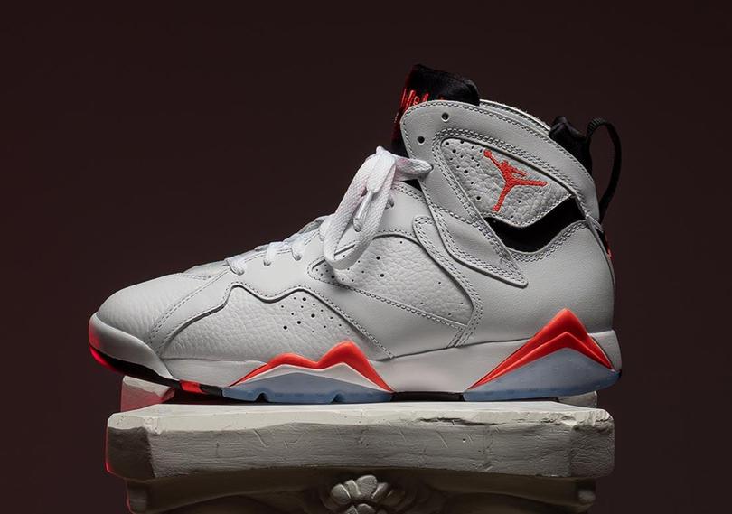 Air-Jordan-7-Infrared-CU9307-160-5